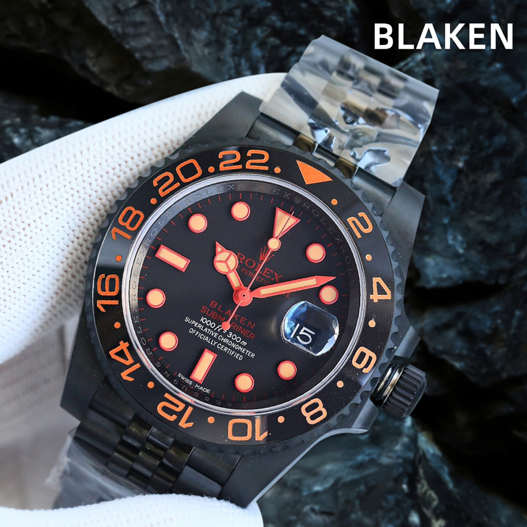 <p>第三代最新升级BLAKEN款水鬼系列 夜黑劳力士/五组表带系列 </p><p>劳.力士Rolex碳黑钢皇 改装劳.力士水鬼系列 巅峰神器 </p><p>1  BLAKEN高级改装水鬼系列 让您美美的 酷酷的 </p><p>2  表身DLC黑化处理 Blacken改装团队特有的暗夜黑表盘砂砾效果100%还原 </p><p>3  搭载一体3135机芯机械 稳定性强  </p><p>4  直径40毫米 厚度11毫米 </p><p>- 诚意之作 欢迎各路表友品鉴</p>