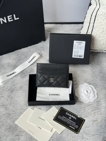  新增彩色 2026新色chanel 新品 卡片包鱼子酱牛皮七个卡位 可放零钱 进口意大利鱼子酱牛皮制作+五金logo 太美了 超爱的 颜色如图所示明 收纳方便快捷 迷你卡包 编号 AP4472 尺寸:w11×h10cm