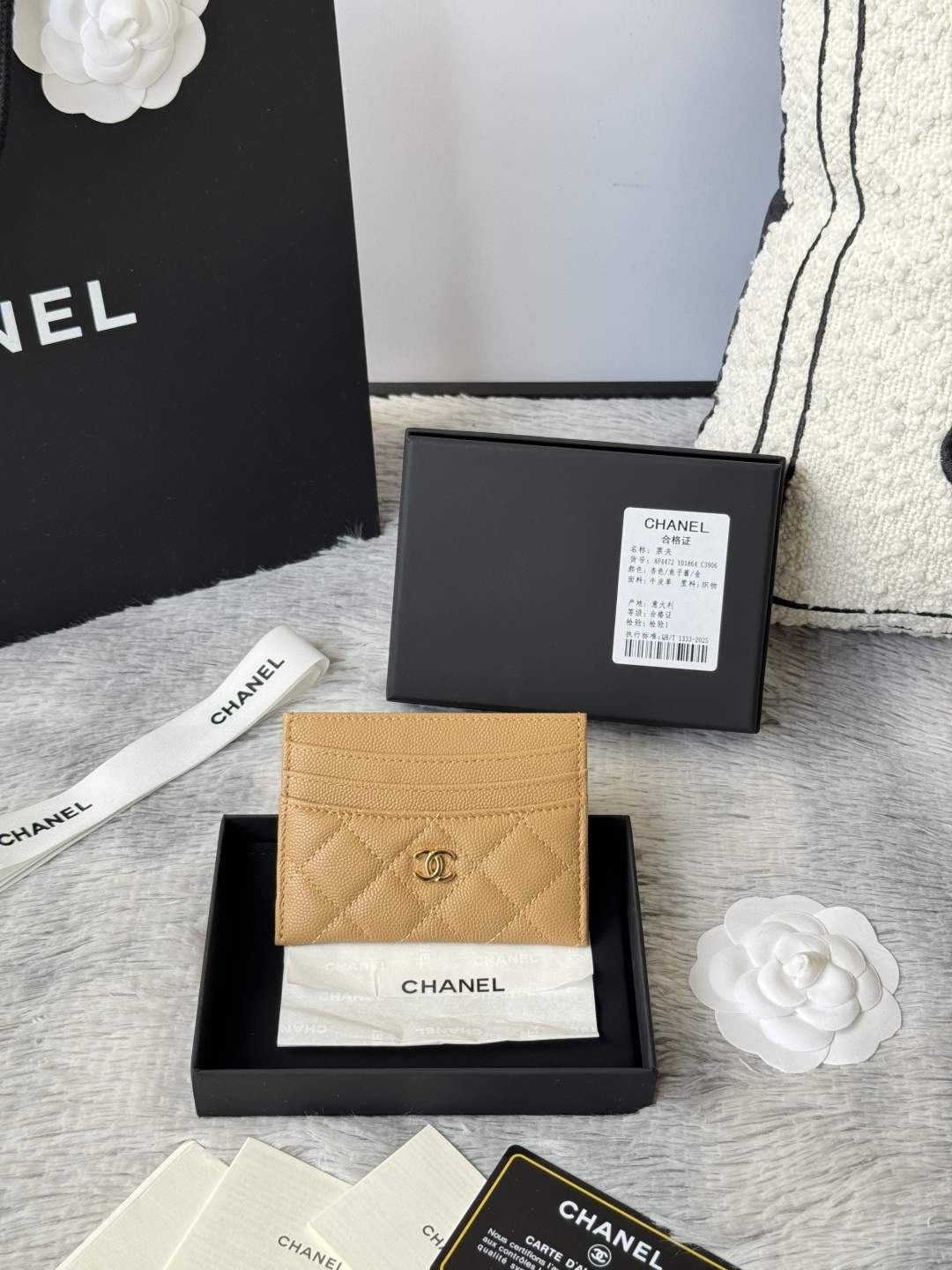  新增彩色 2026新色chanel 新品 卡片包鱼子酱牛皮七个卡位 可放零钱 进口意大利鱼子酱牛皮制作+五金logo 太美了 超爱的 颜色如图所示明 收纳方便快捷 迷你卡包 编号 AP4472 尺寸:w11×h10cm