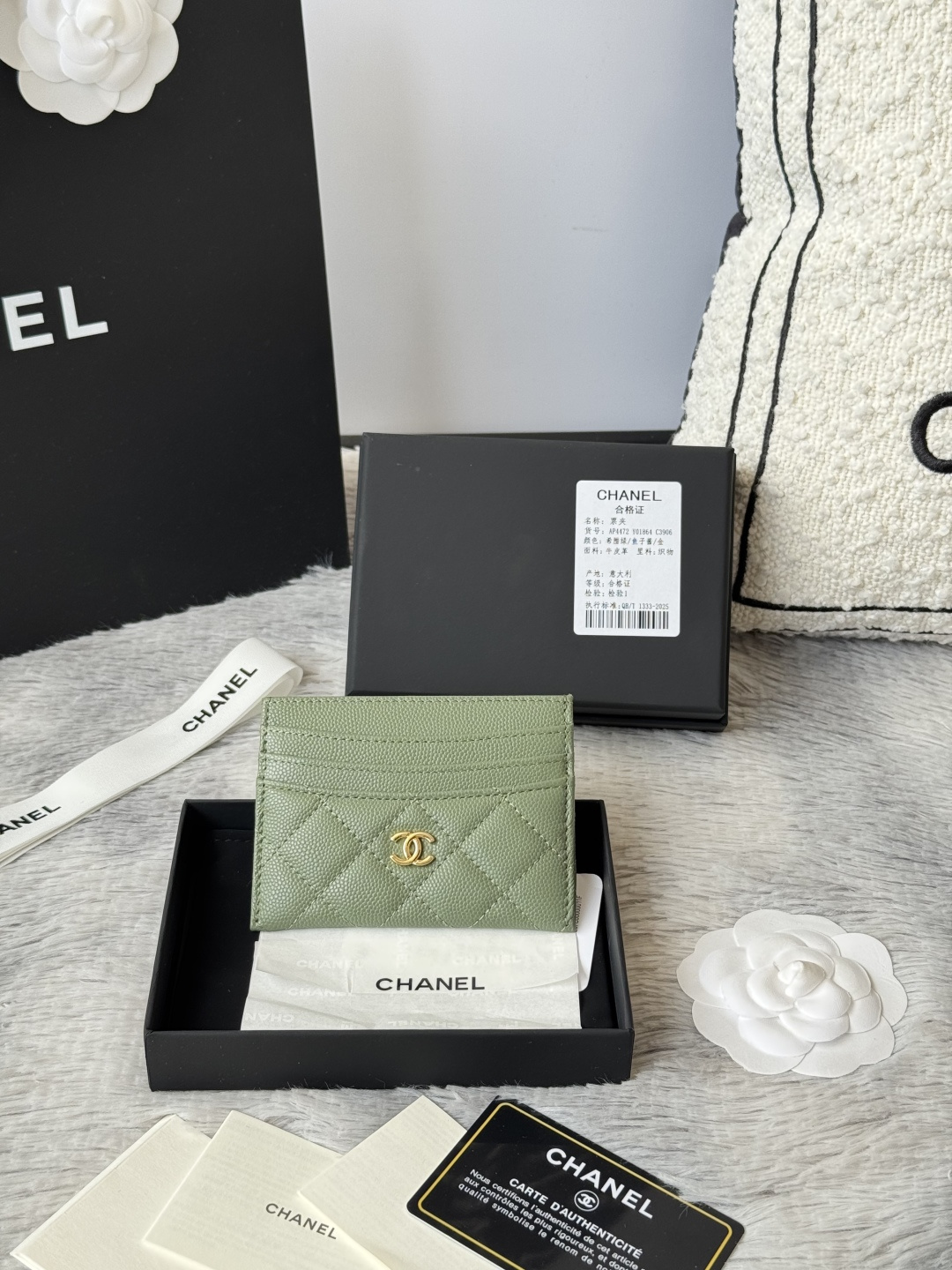  新增彩色 2026新色chanel 新品 卡片包鱼子酱牛皮七个卡位 可放零钱 进口意大利鱼子酱牛皮制作+五金logo 太美了 超爱的 颜色如图所示明 收纳方便快捷 迷你卡包 编号 AP4472 尺寸:w11×h10cm