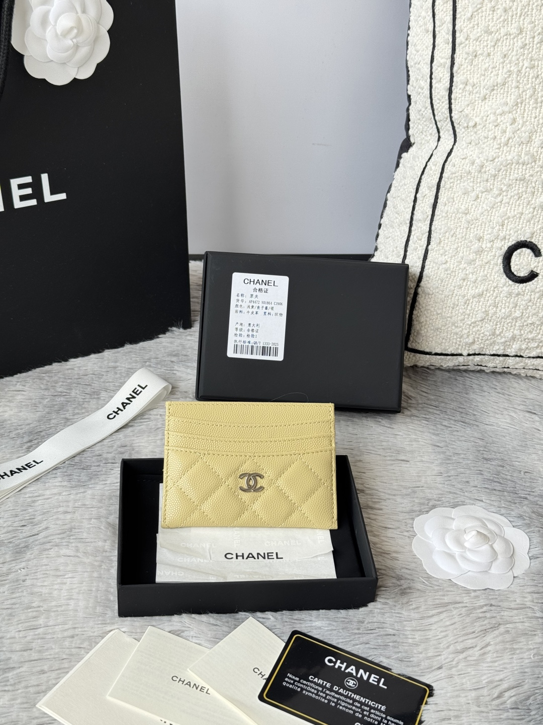  新增彩色 2026新色chanel 新品 卡片包鱼子酱牛皮七个卡位 可放零钱 进口意大利鱼子酱牛皮制作+五金logo 太美了 超爱的 颜色如图所示明 收纳方便快捷 迷你卡包 编号 AP4472 尺寸:w11×h10cm