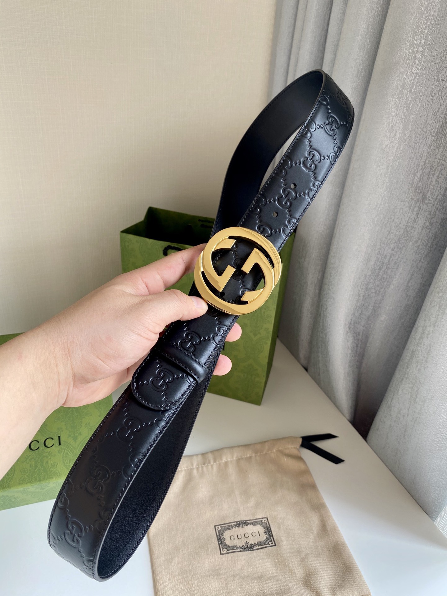 古驰 宽度3.8cm 进口头层皮带身 经典全皮压花 精品双G钢扣